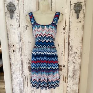 Prospero Size 8 Blue Red Black White Turquoise Chevron Sleeveless Dress